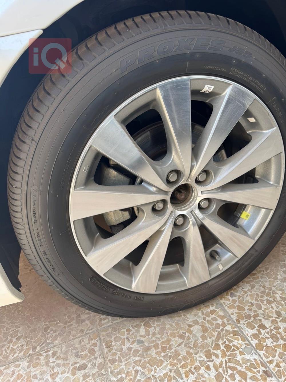 تۆیۆتا ئەڤەلۆن